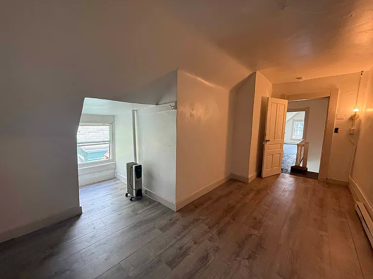 1732 Kinney Ave #3 — Photo 9