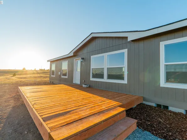 959 High Prairie Rd, Lyle, WA 98635