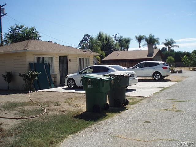 2nd image of 1929 S Santa Anita Ave