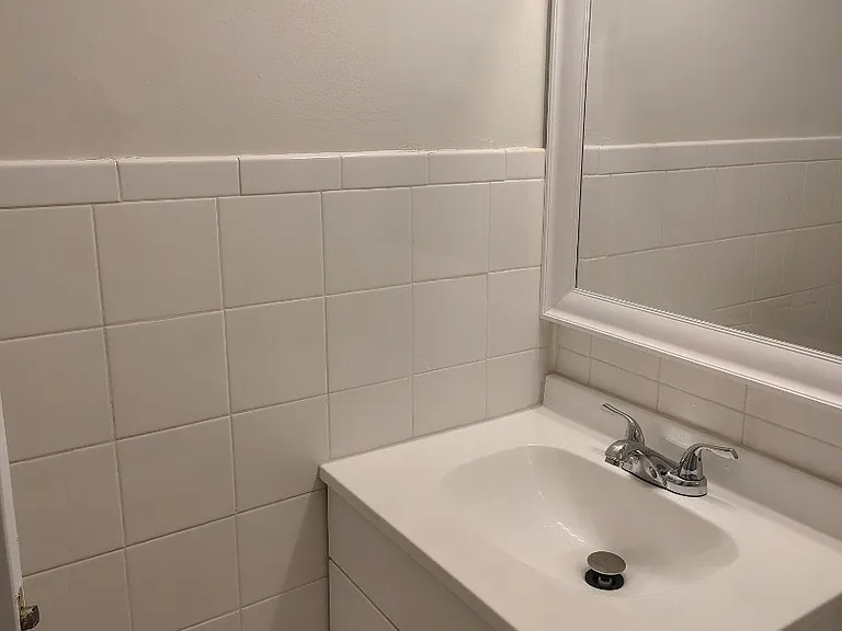 5956 Westchester Park Dr — Photo 13