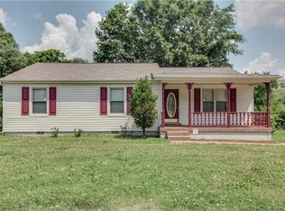 324 Cedarcreek Dr, Nashville, TN 37211