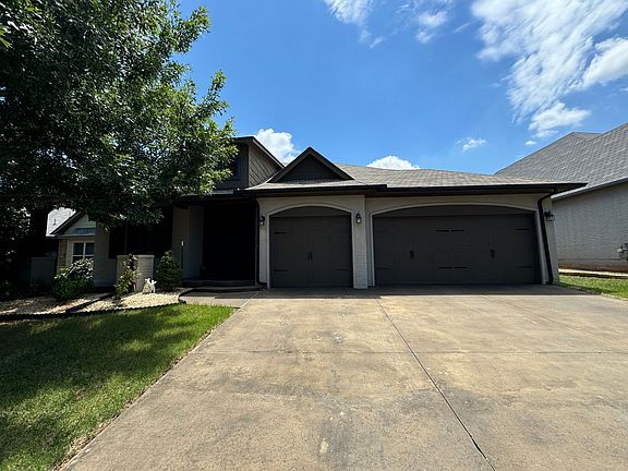 3rd image of 7016 NW 161st St