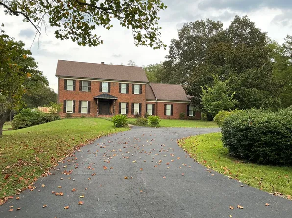 735 Wiley Brown Rd, Clarksville, TN 37043