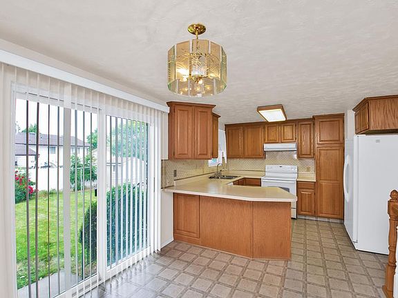 4th image of 6045 S Don Jose Dr