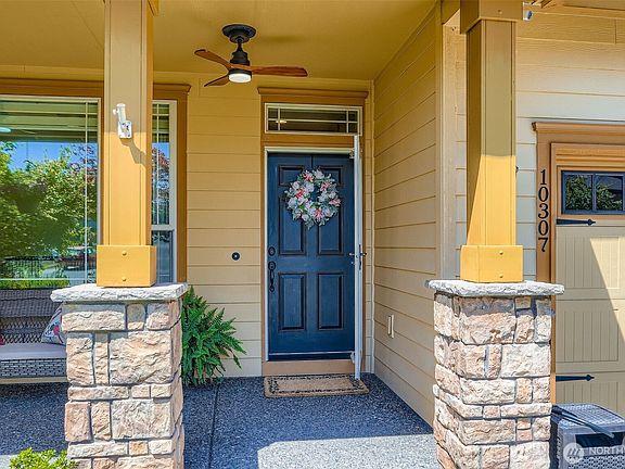 3rd image of 10307 NE 33rd Court