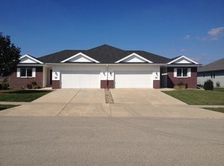 799 Edenberry Ln, Oregon, WI 53575