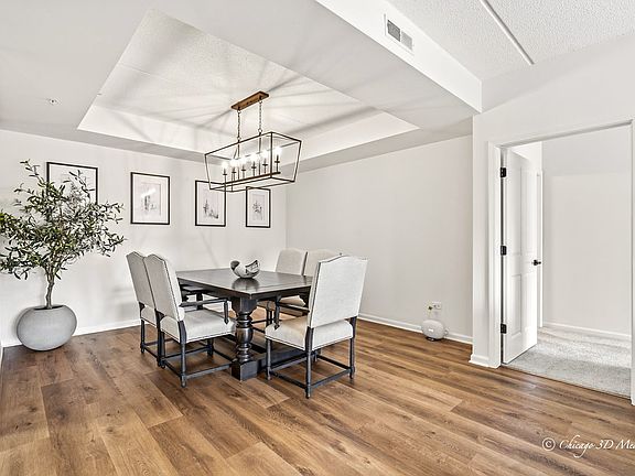 5th image of 445 Village Grn Unit 304
