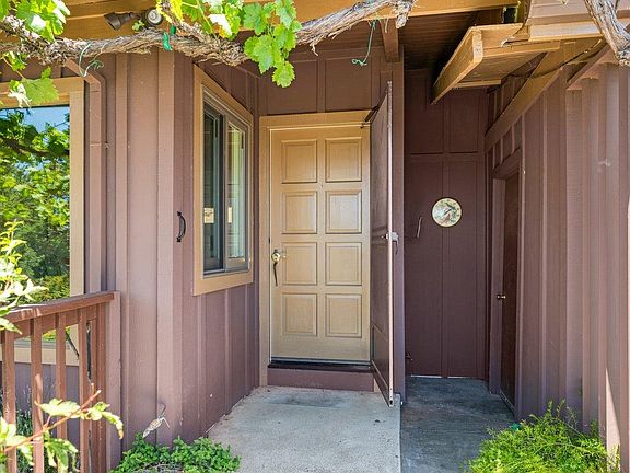 2nd image of 27255 Loma Prieta Way