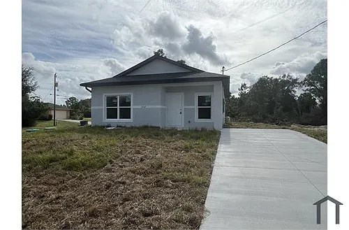 2507 52nd St W Photo 1