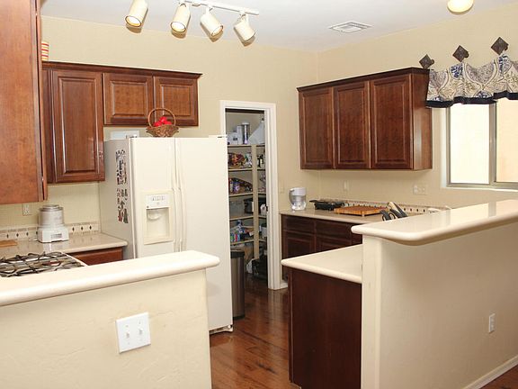 4th image of 6526 S Giuliani Ave