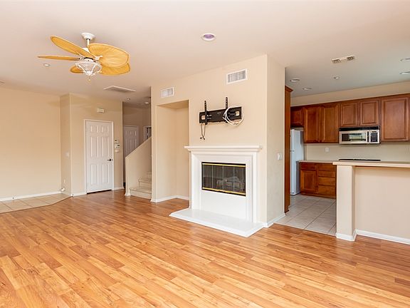 4th image of 2727 Bellezza Dr