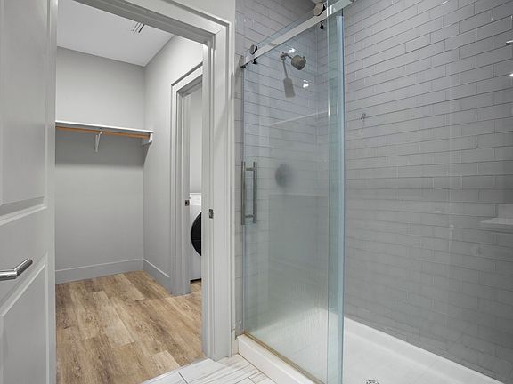 4th image of 2501 Bienville Blvd #435