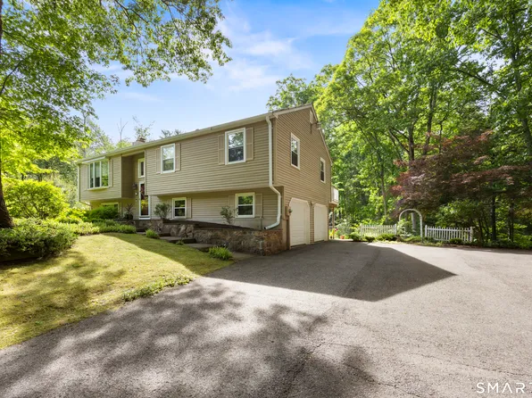 225 Timber Lane, Cheshire, CT 06410