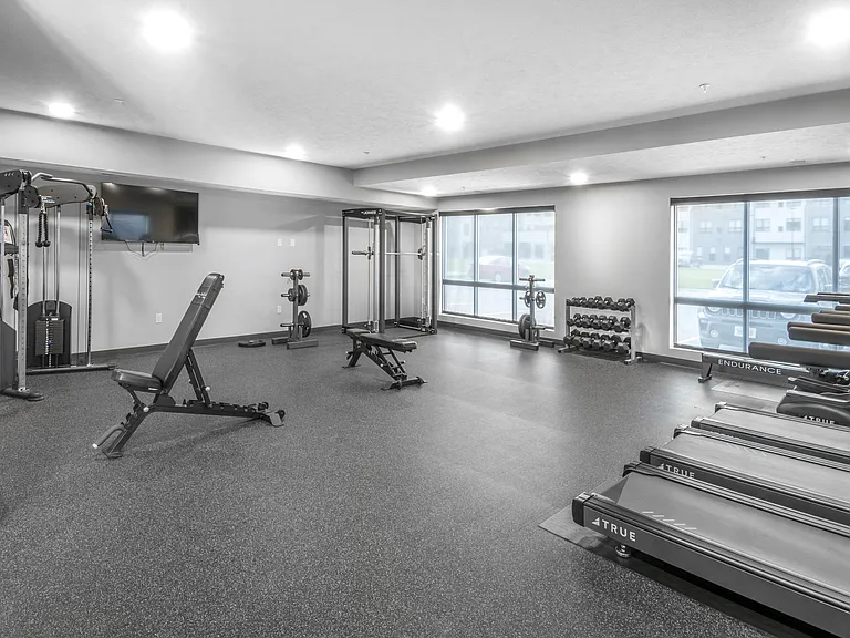 24/7 Fitness Center