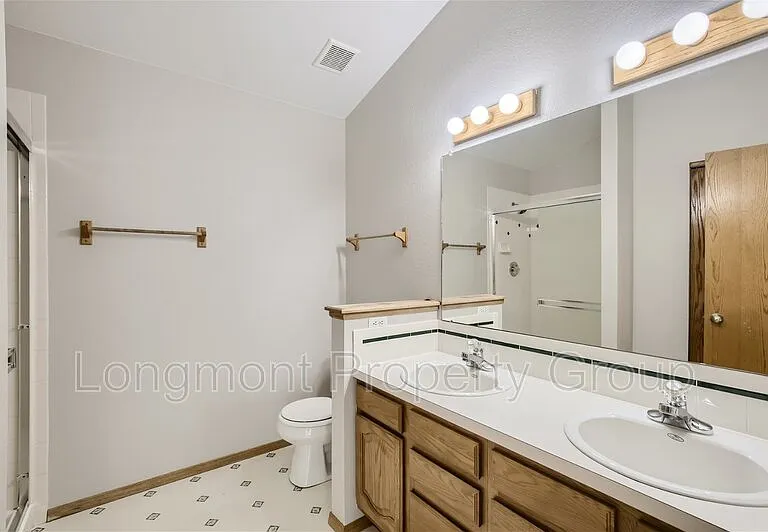 2231 Stuart St — Photo 17