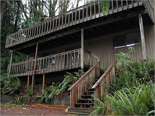2nd image of 91 Grand View Ln