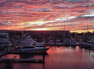 37 Yacht Club Dr APT 306, North Palm Beach, FL 33408