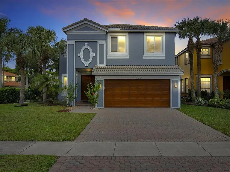 9022 Dupont Pl — Photo 35
