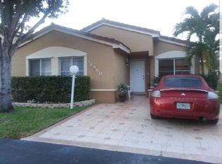 16450 SW 97th St, Miami, FL 33196