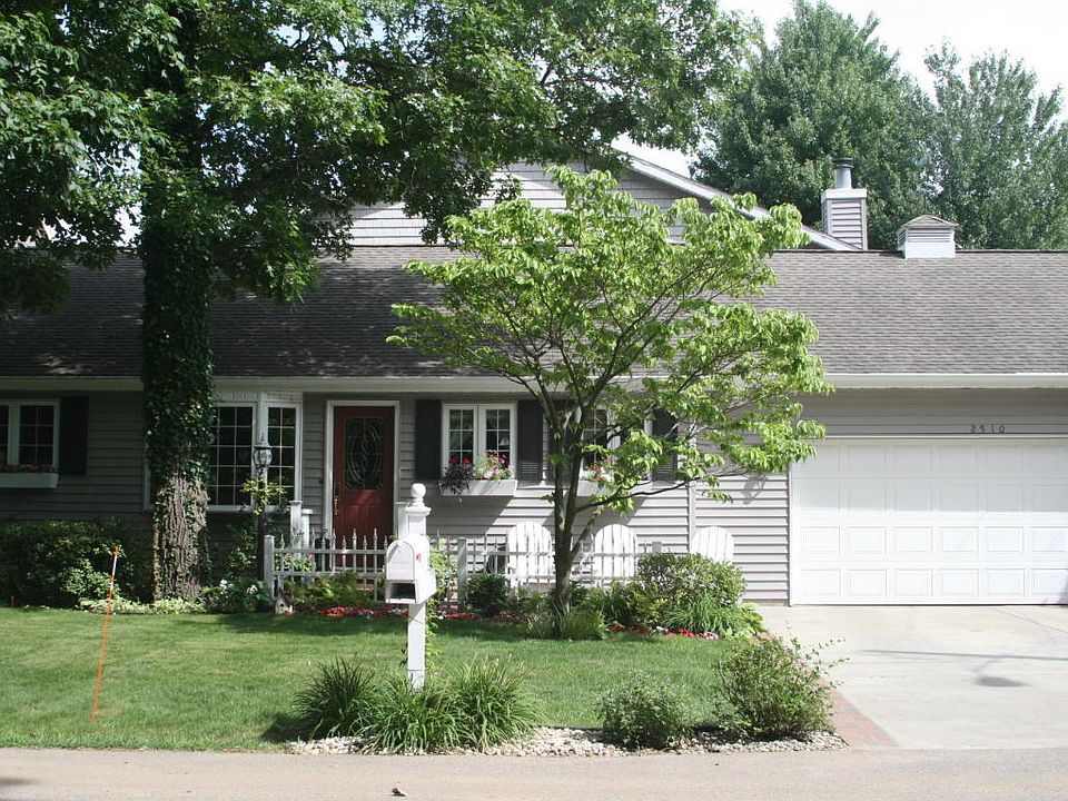 1st image of 2510 E Shore Dr
