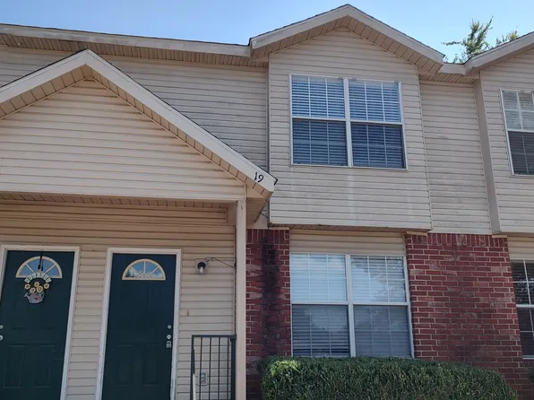 19 W Rainsong St, Farmington, AR 72730