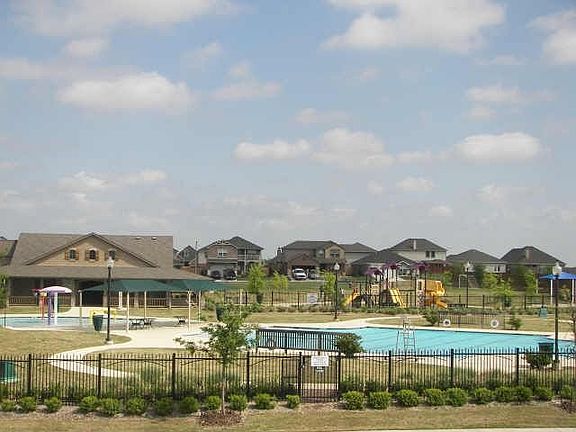 2nd image of 625 Wildriver Trl