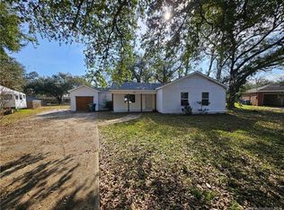 629 S Kent Dr, Sulphur, LA 70663