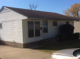 140 Perthshire Rd, Saint Louis, MO 63137