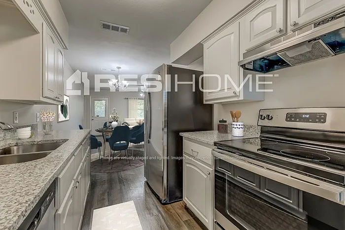 347 Linklea Dr — Photo 2