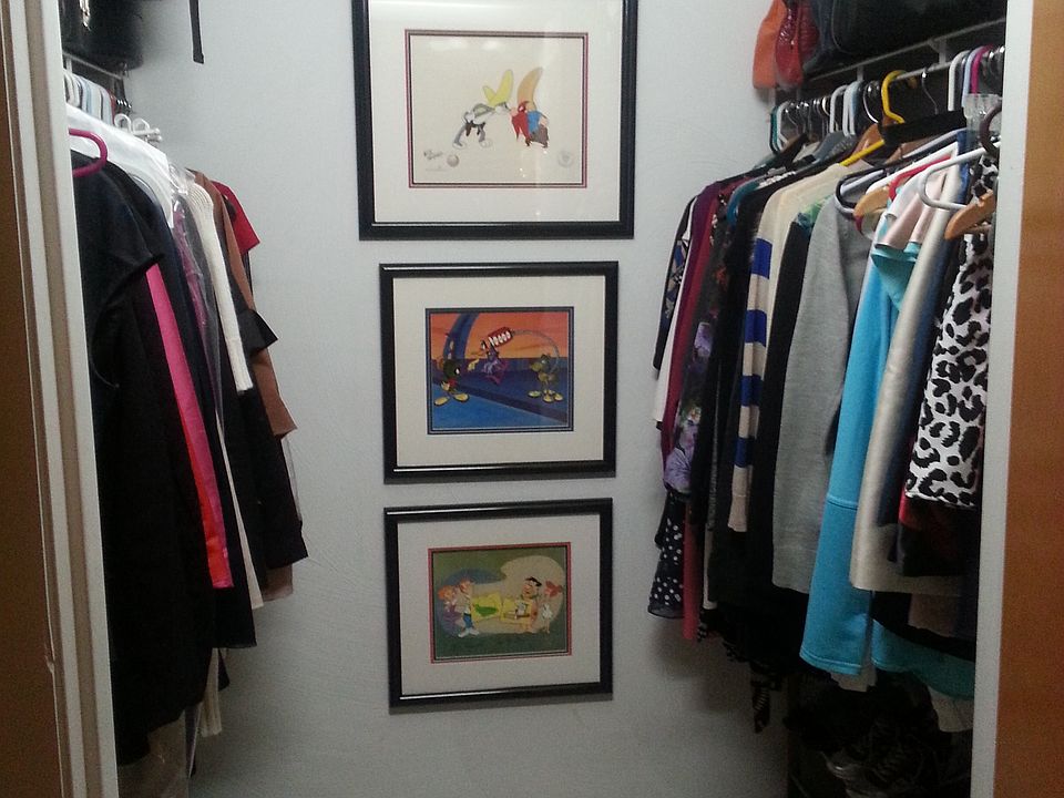 Walk-in closet