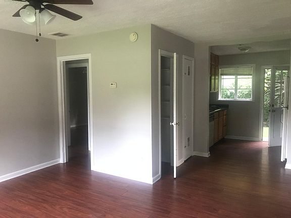 2nd image of 744 Glenn Dr