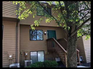 9352 Hunters Creek Dr #9352, Cincinnati, OH 45242