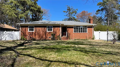 1612 Delma Dr Photo 1