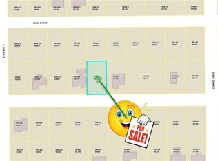 2610 43rd St SW, Lehigh Acres, FL 33976