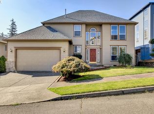15734 SE Flavel Dr, Portland, OR 97236