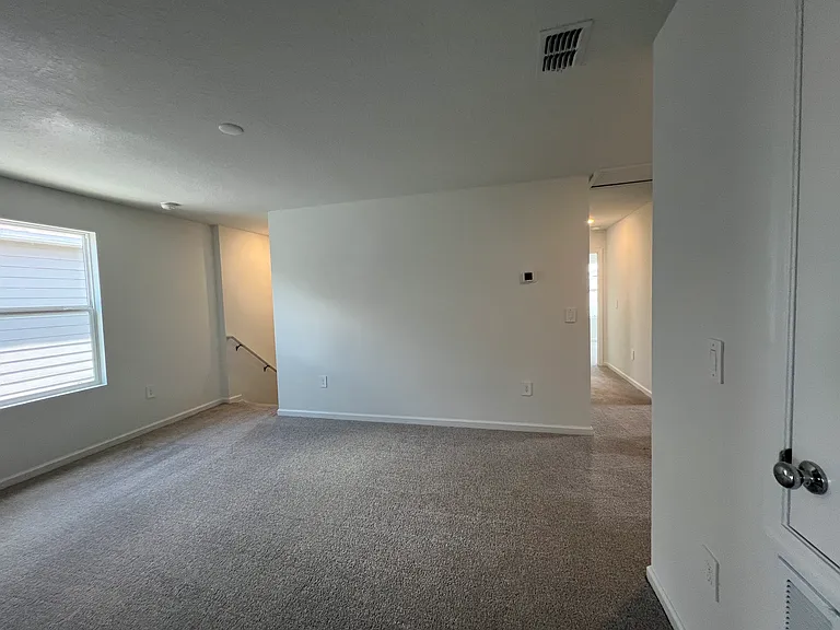 3478 Howell Dr — Photo 20