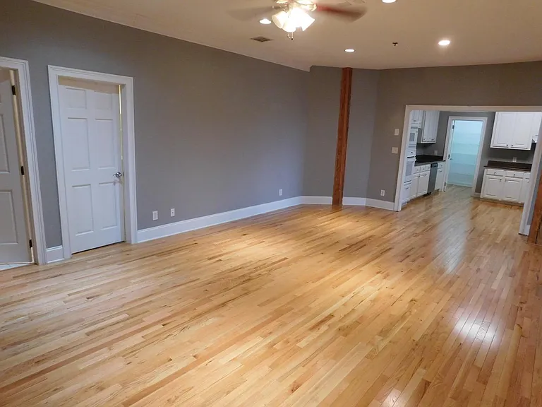 648 S Main St #205 — Photo 8