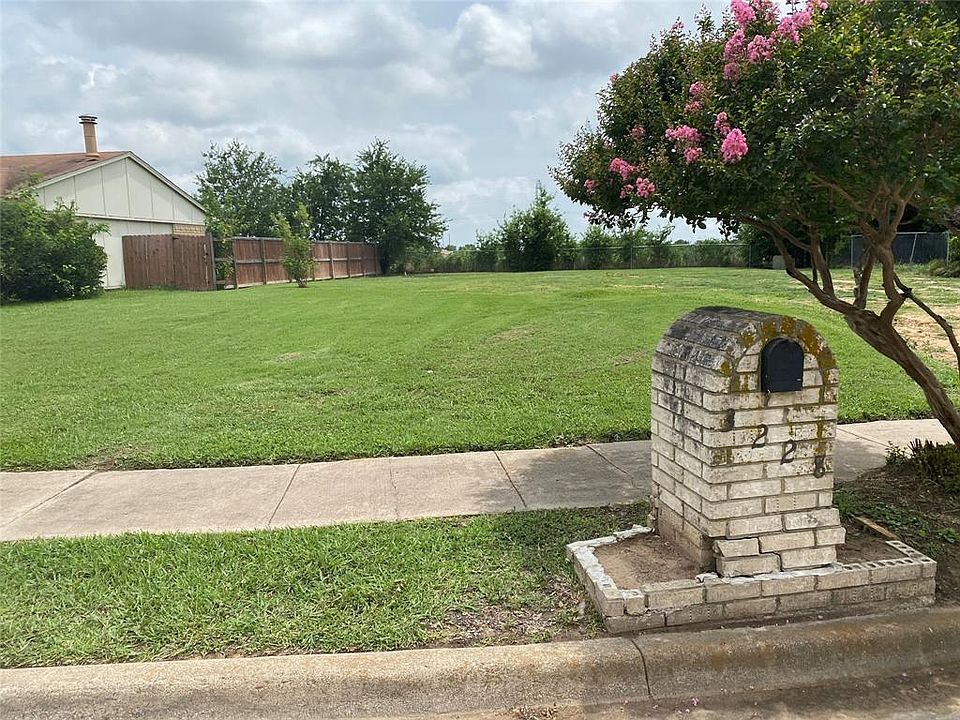 1st image of 3228 Chalmette Ct Lot 8