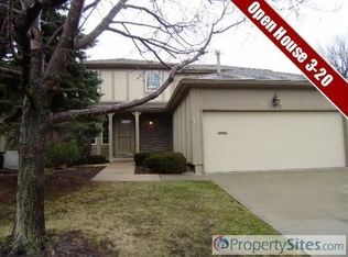 11012 W 96th Ter, Overland Park, KS 66214