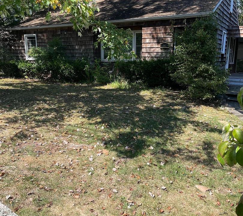 1st image of 461 Centennial St