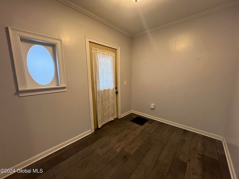 2nd image of 10 Highland Terrace