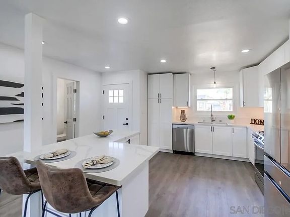 4th image of 4981 Mount Casas Dr