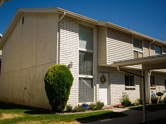 3rd image of 7859 S Harvel Dr #330