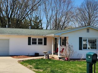1305 NE 3rd St, Washington, IN 47501