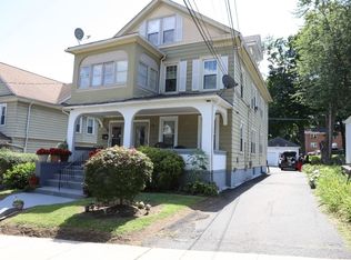 11-13 Pershing St, Hartford, CT 06112