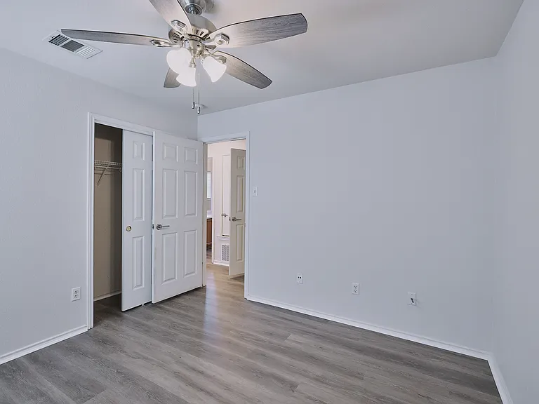 9316 Rowlands Sayle Rd — Photo 29