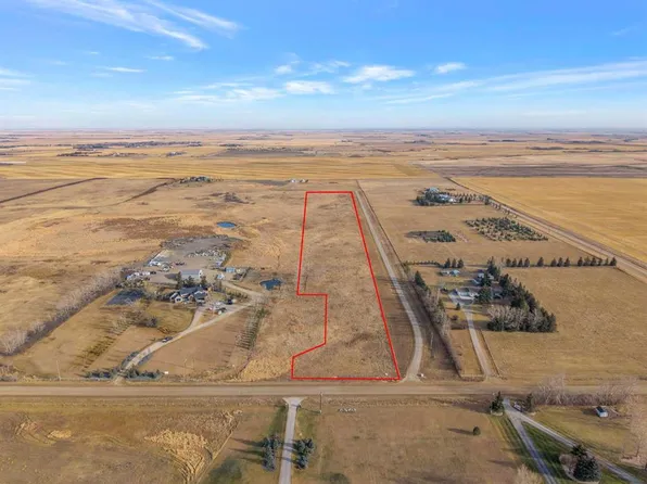 271050 Range Road 285, Rocky View County, AB T1Z 0J8