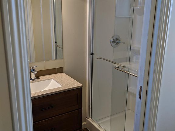 Master Bathroom Pic 2