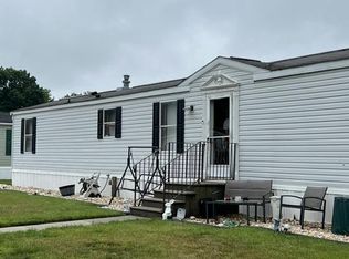 405 Peacock St, Paulsboro, NJ 08066