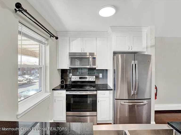 289 Main St #8K — Photo 8